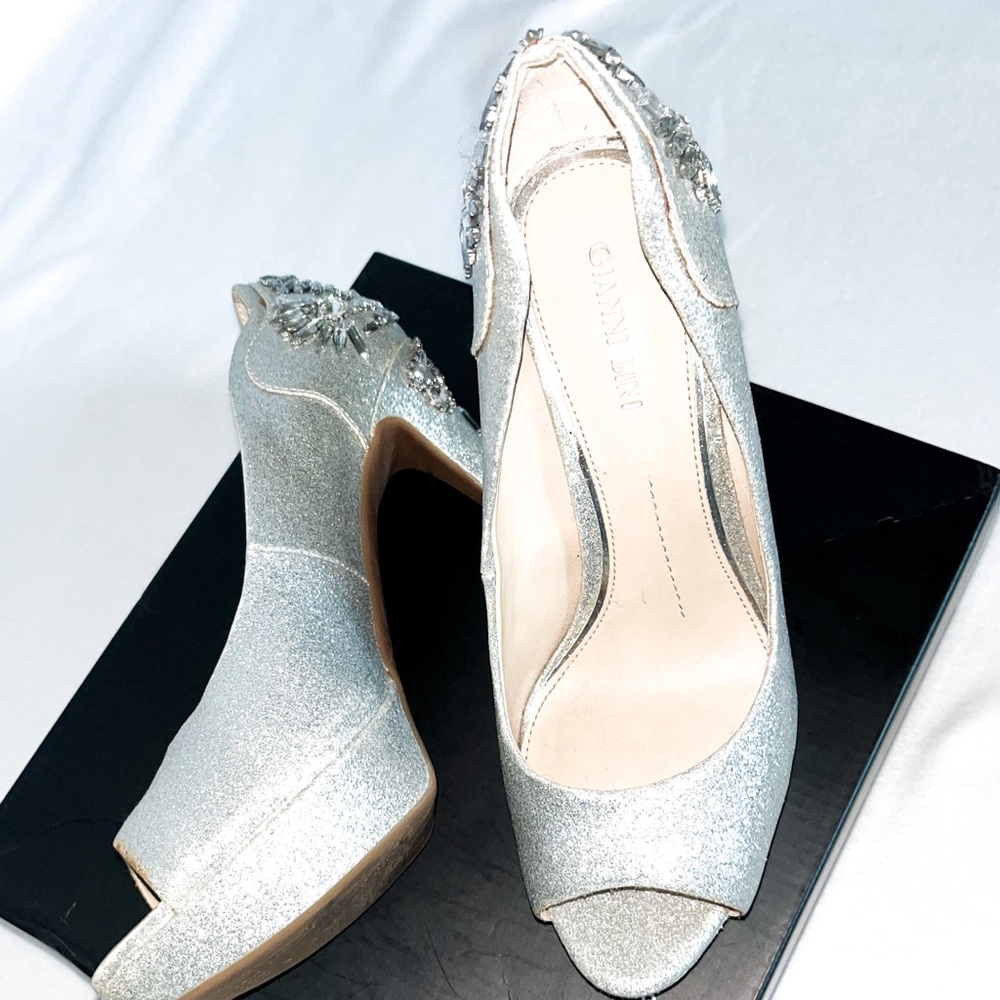 Gianni Bini Silver Peep Toe Heels - Gently Used